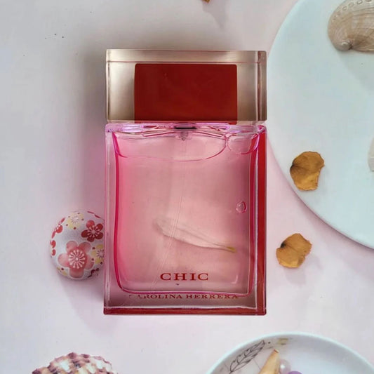 CAROLINA HERRERA Chic EAU DE PARFUM - women